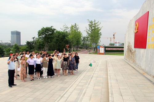 IMG_0038~1.jpg